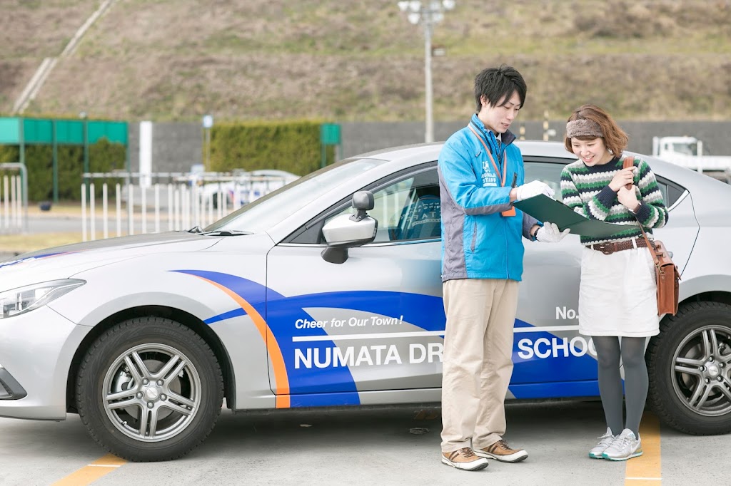 【2026年最新取材】なぜ「八戸ノ里」に人が集まるのか？受講生が絶賛する自動車教習所の革新とホスピタリティの秘密