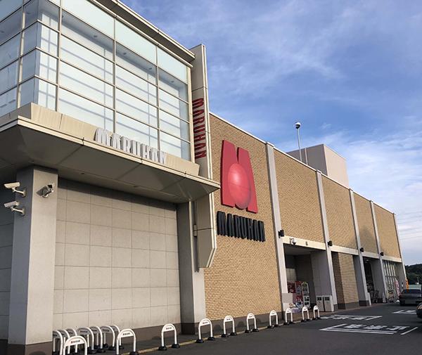 東大和マルハンの噂と爆サイの評価は？立ち回りと激熱日を徹底検証