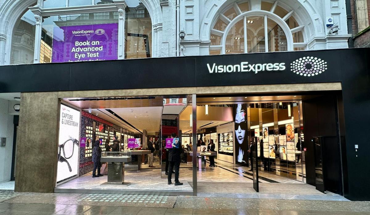Vision Express Opticians - London - Oxford Street East
