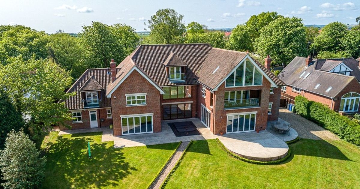 Jackson Green and Preston Houses for Sale in Grimsby