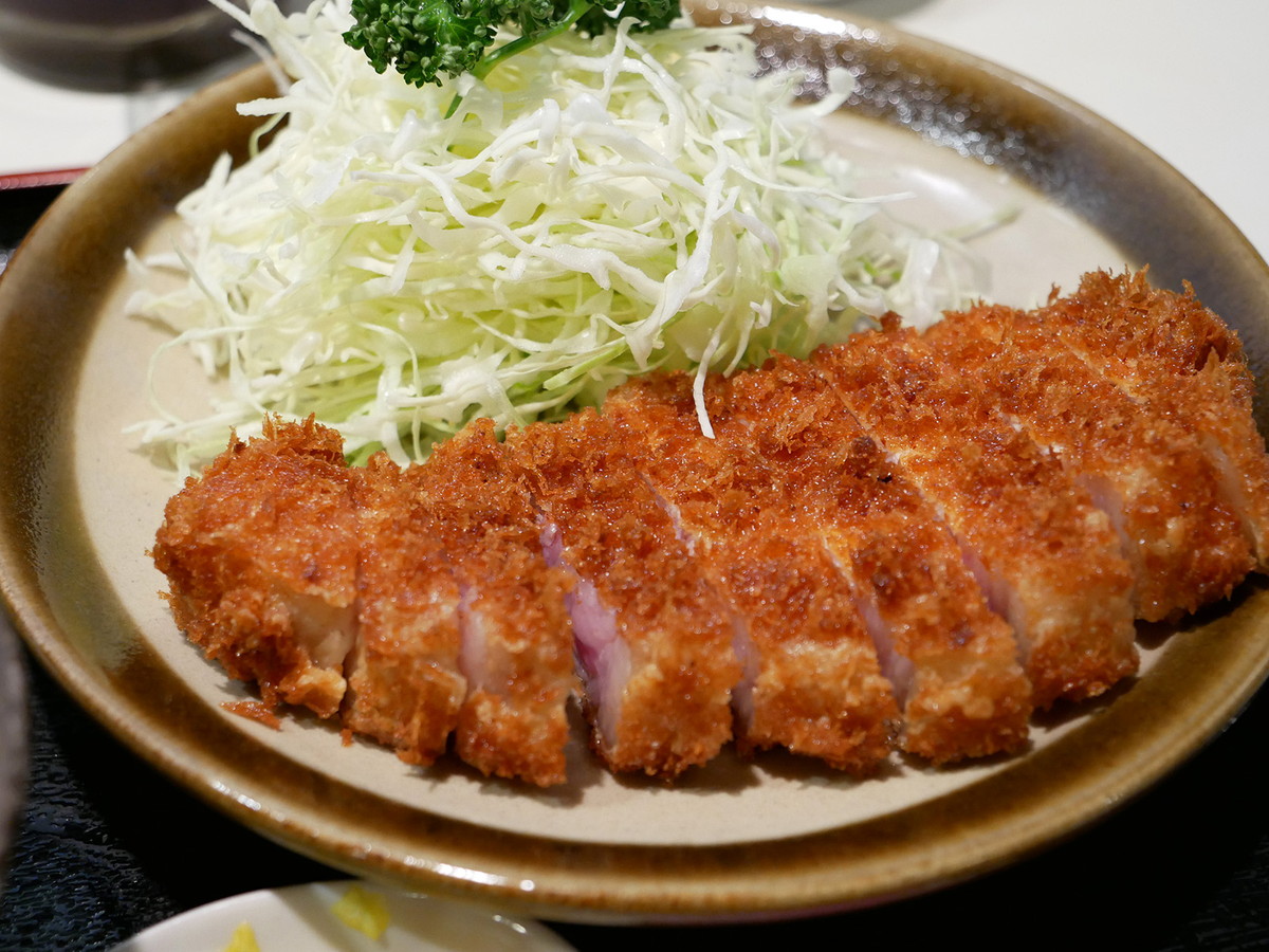 白とんかつ「成蔵」の奇跡！低温調理の秘密と超難関の予約攻略法