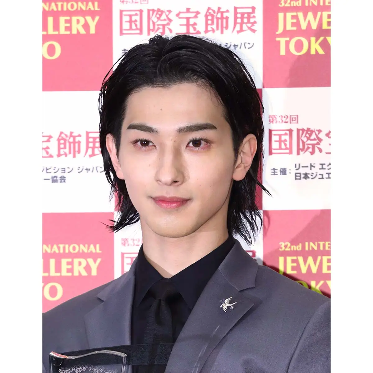 画面を彩る圧倒的ビジュアル！極上イケメン俳優の素顔と美の秘訣