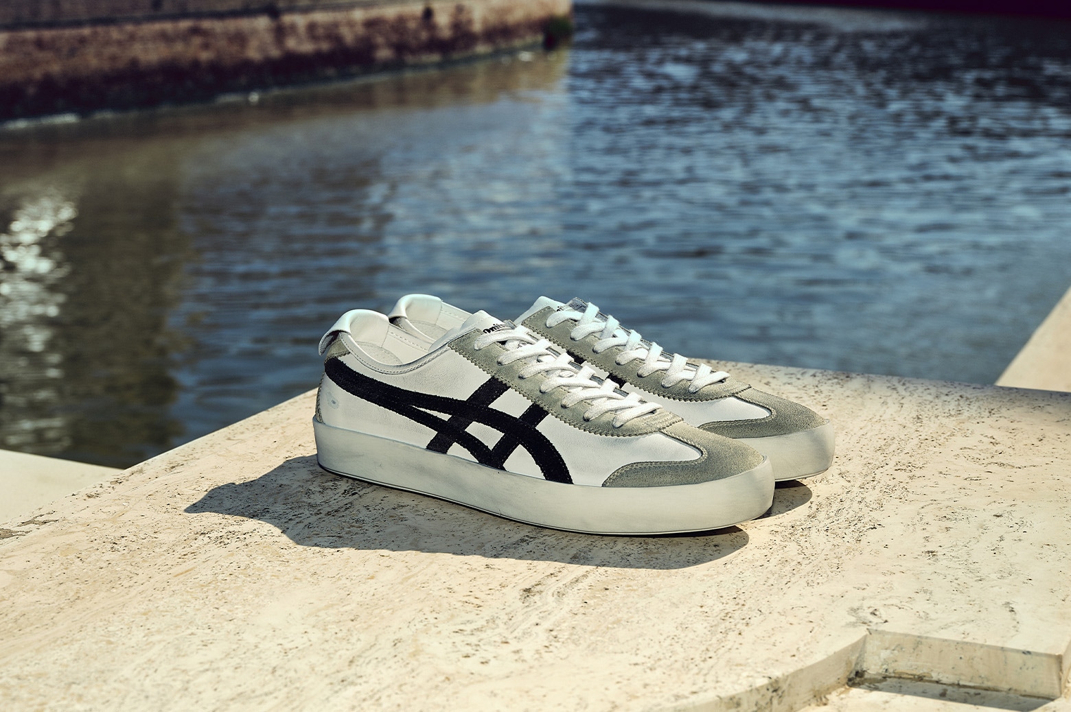 名古屋・栄の新たな聖地へ。2026年「Onitsuka Tiger Nagoya」が提示するスニーカーカルチャーと贅沢な職人技の現在地