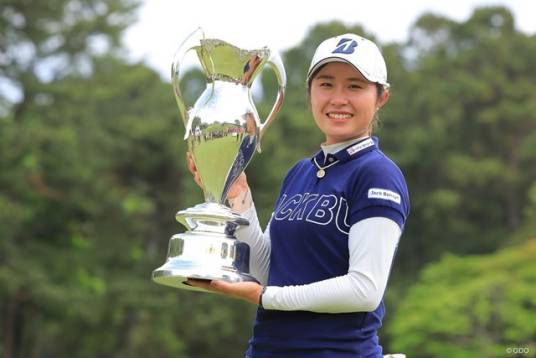2026年、進化を止めるな——大里桃子が切り拓く女子ゴルフ新時代のリアル