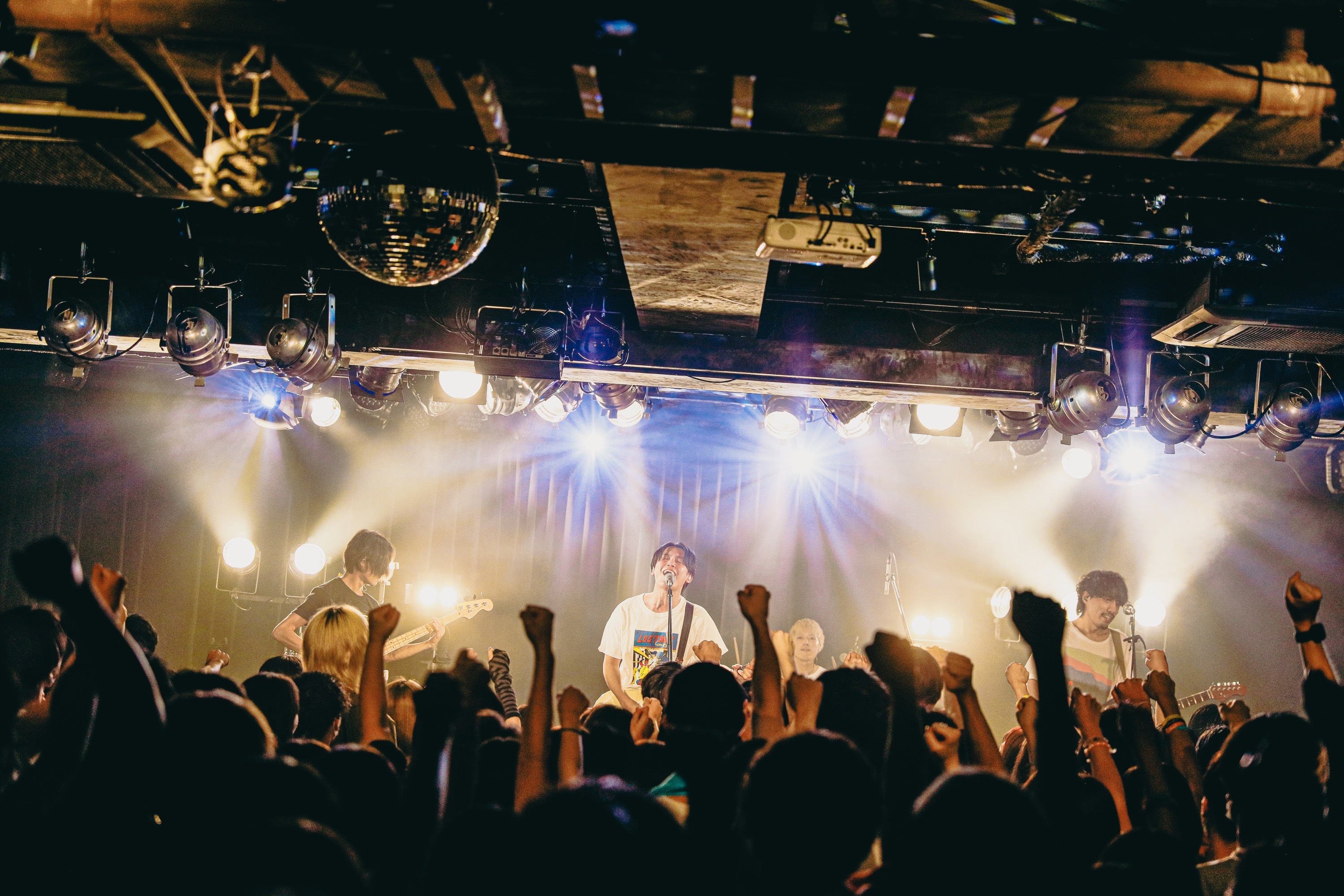 Exileライブグッズ2026最新攻略！買い方・並ぶ時間・再販の裏技