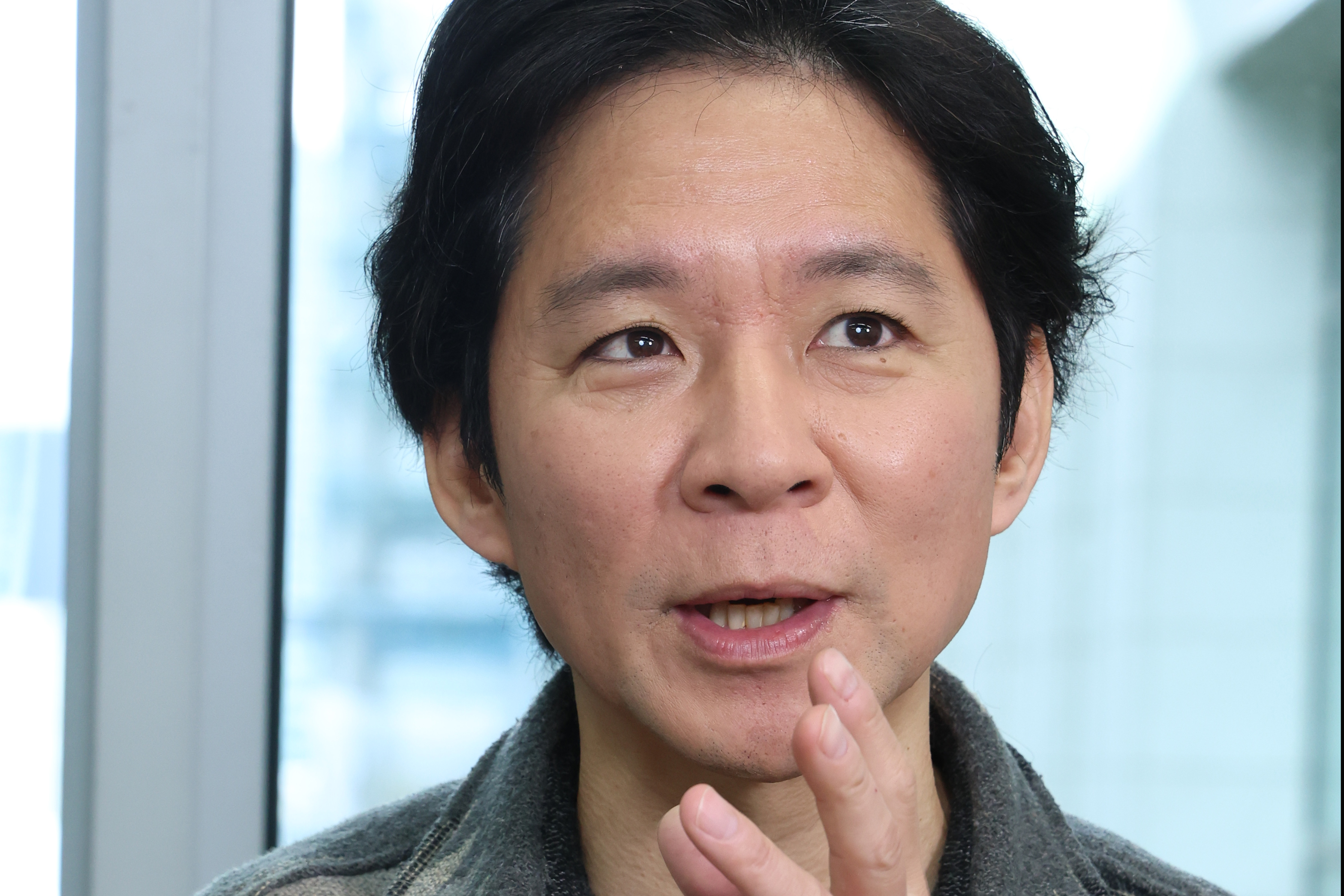 芸人・渡部建の現在2026｜地上波復帰の現実と年収・佐々木希との今