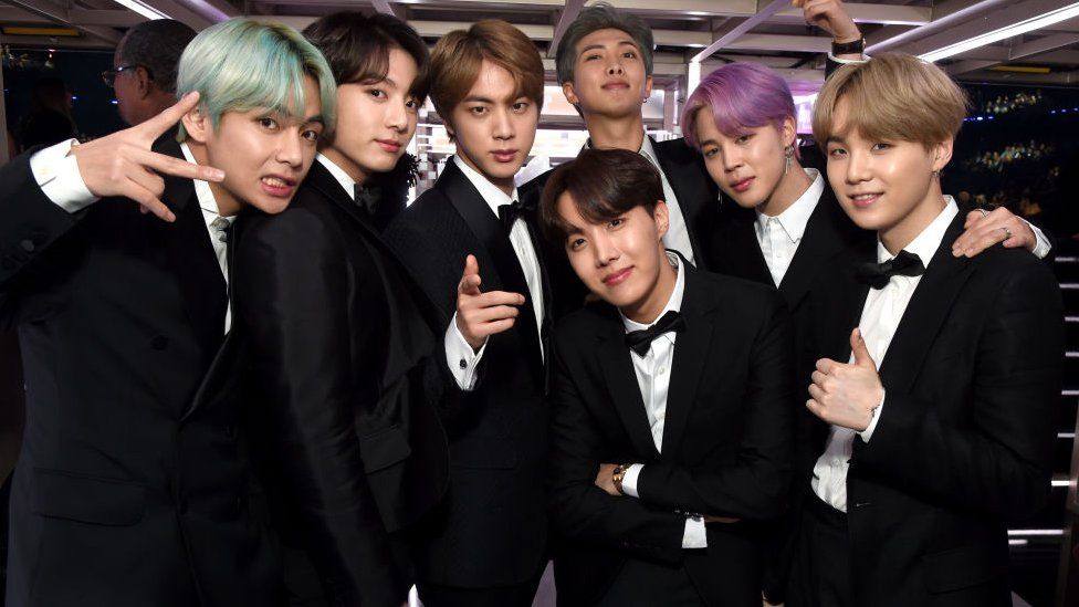 Are the Bts Members Gay