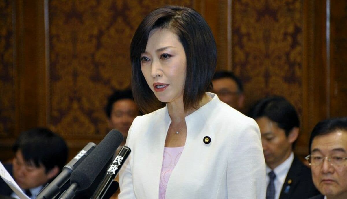 三原じゅん子「八紘一宇」発言の真意とは？歴史的文脈と政界の波紋