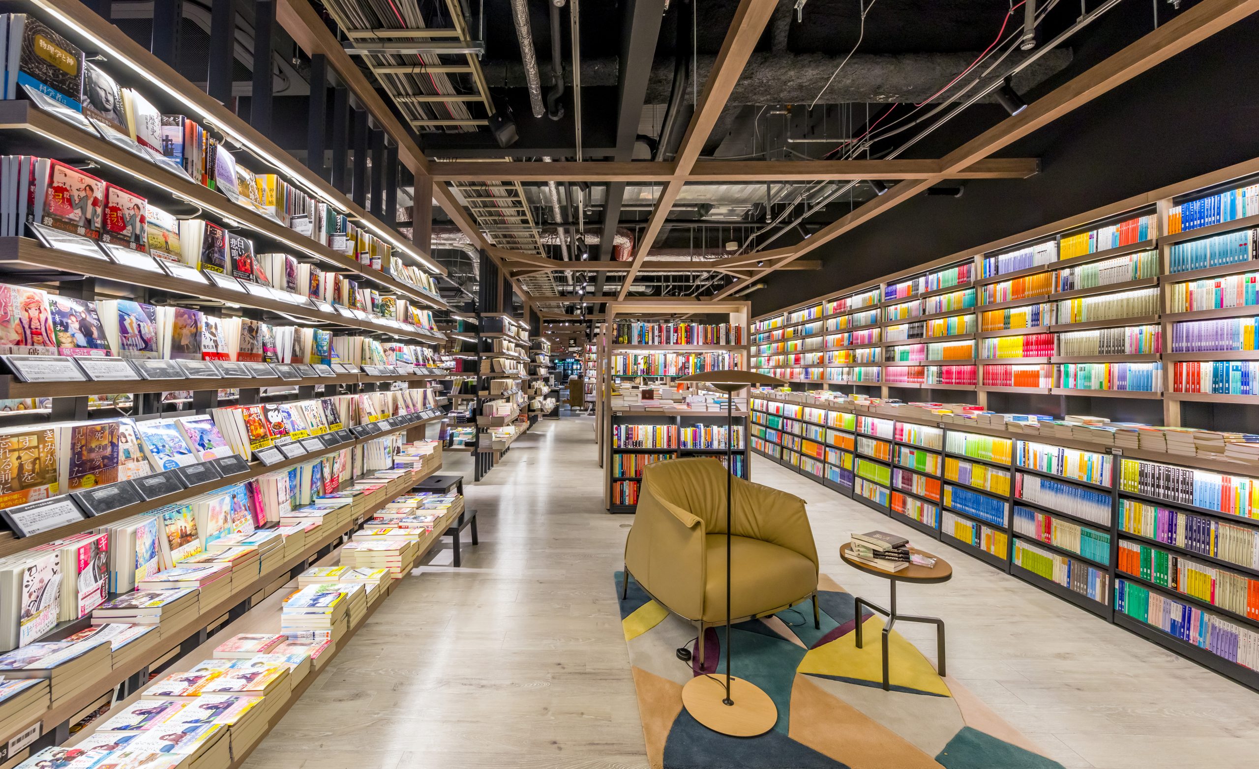 京都の発信地！大垣書店京都本店の限定書籍と隠れた名物を徹底解剖
