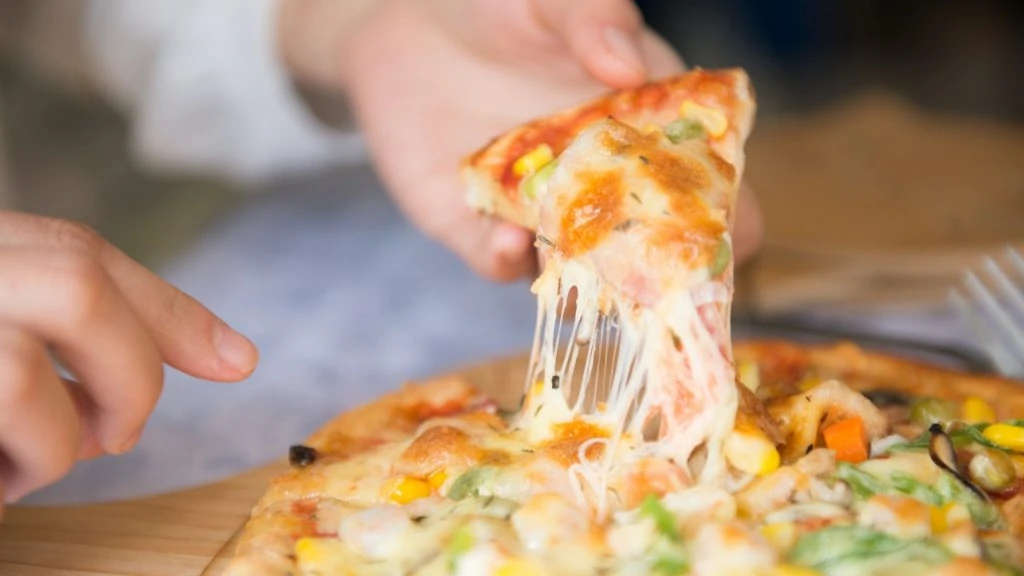 Is Cheese Pizza Low Fiber