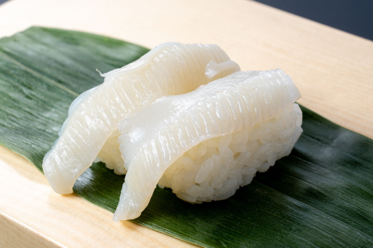 回転寿司のえんがわはヒラメじゃない？魚の正体と美味しさの秘密