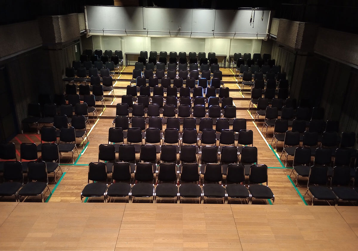 新宿シアターモリエールの座席と見え方は？段差やキャパを徹底解説
